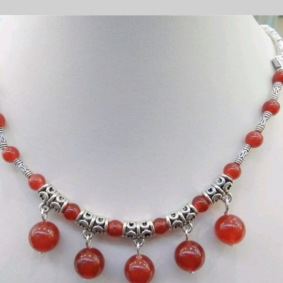 Tibet style red beads Necklace - Picture 2 of 2